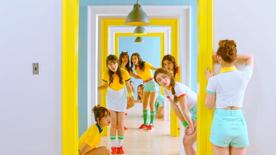 【視頻】I.O.I躲不過JYP加氣音 粉絲快崩潰了