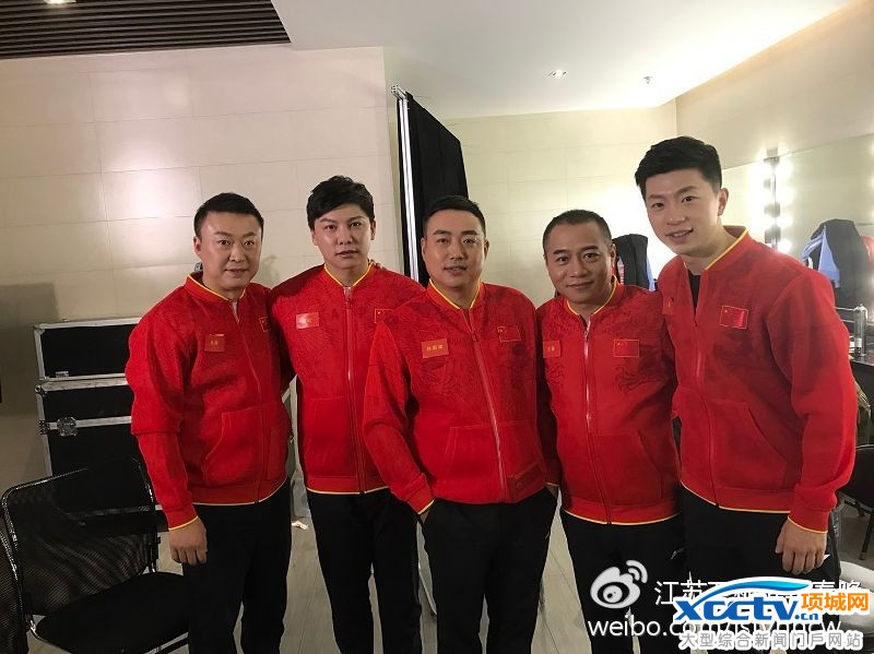 國球男子天團(tuán)在后臺