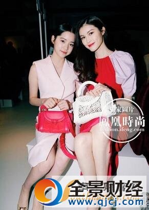 歐陽娜娜粉裙看秀